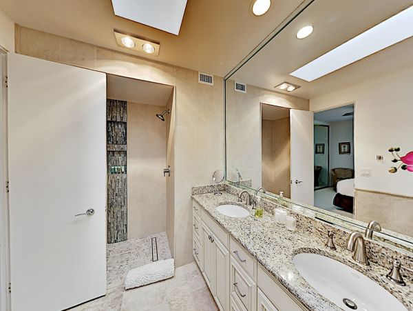 Palm Desert Home 1028036
