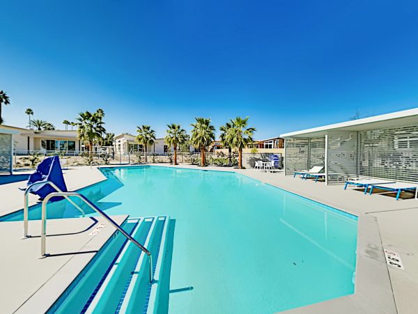 Palm Desert Home 1028040