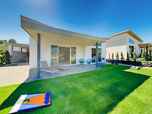 Palm Desert Home 1028040
