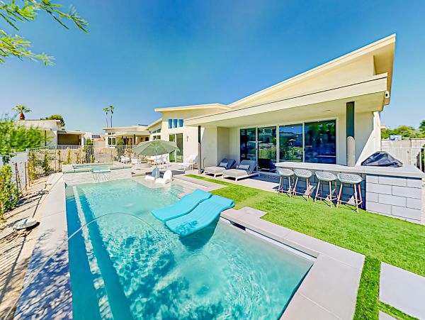Palm Desert Home 1028043