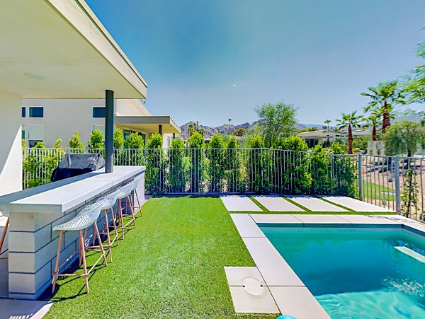 Palm Desert Home 1028043