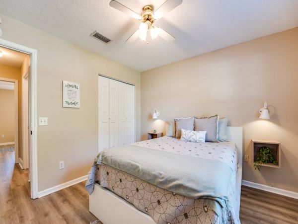 St. Augustine Home 1028045
