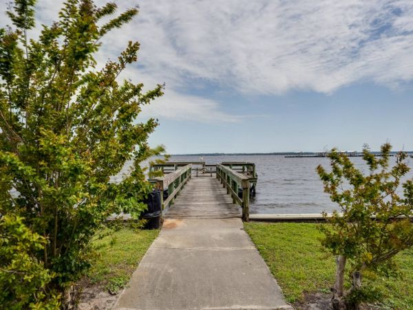 St. Augustine Home 1028045