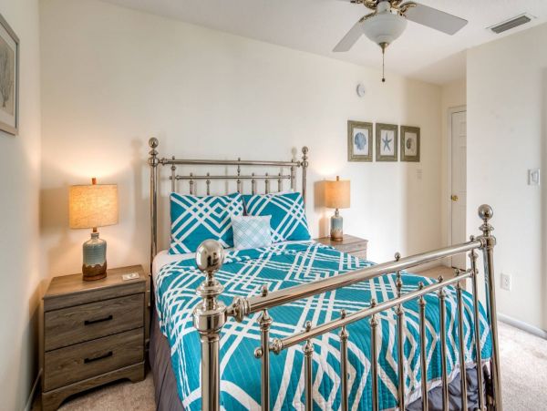 St. Augustine Home 1028048