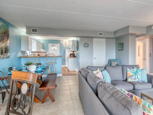St. Augustine Home 1028051