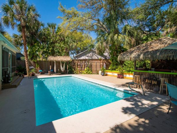 St. Augustine Home 1028052