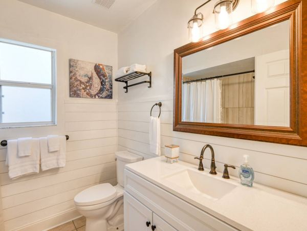 St. Augustine Home 1028052