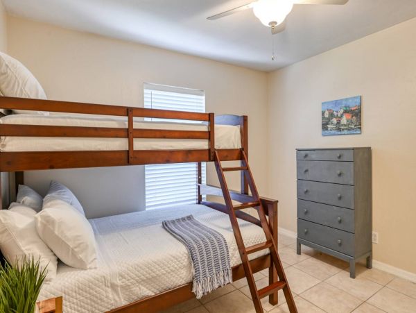 St. Augustine Home 1028052