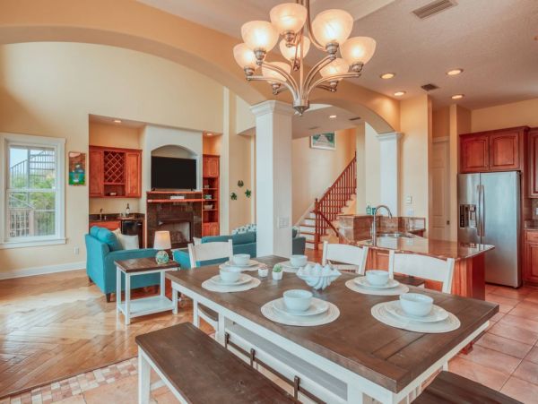 St. Augustine Home 1028053