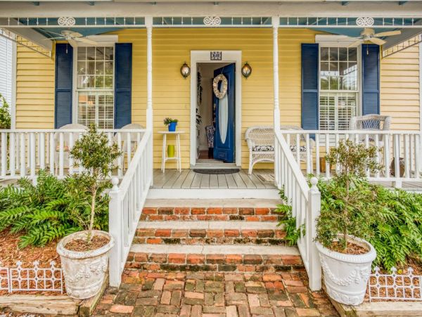 St. Augustine Home 1028055