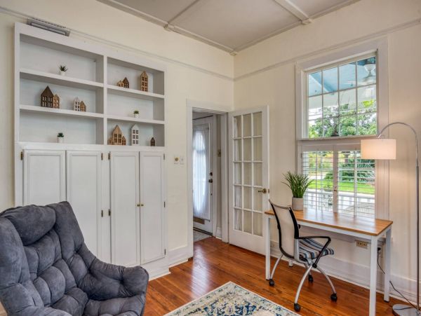 St. Augustine Home 1028055