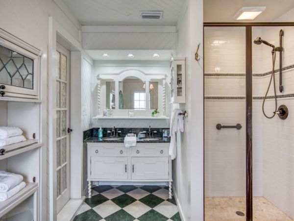 St. Augustine Home 1028055