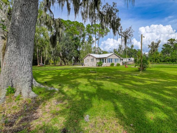 St. Augustine Home 1028060