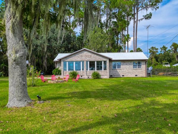 St. Augustine Home 1028060