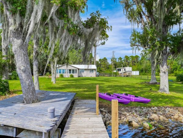 St. Augustine Home 1028060