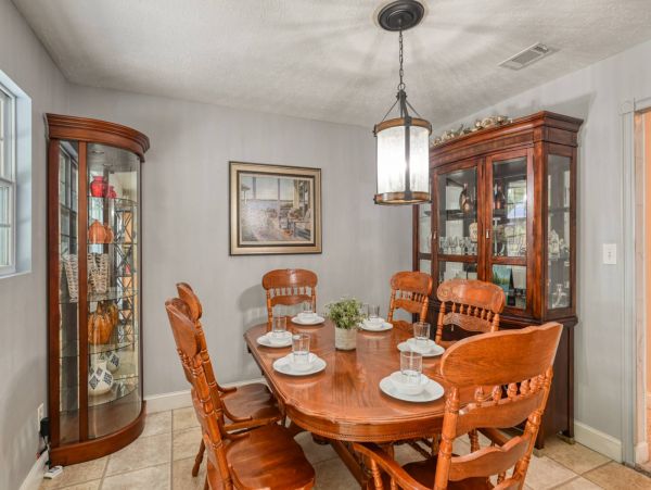 St. Augustine Home 1028060