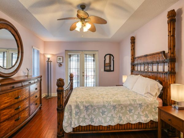 St. Augustine Home 1028062