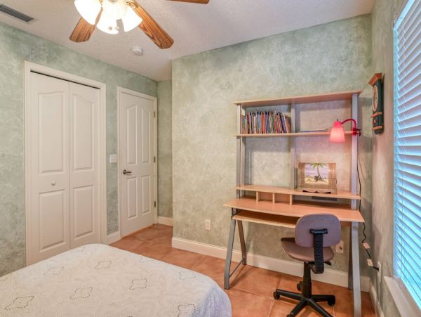 St. Augustine Home 1028062