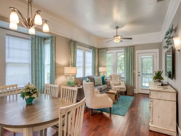 St. Augustine Home 1028063