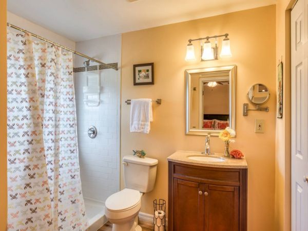 St. Augustine Home 1028064