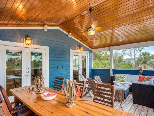 St. Augustine Home 1028070