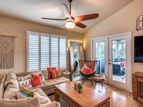 St. Augustine Home 1028070