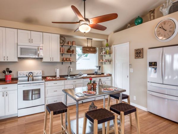St. Augustine Home 1028070