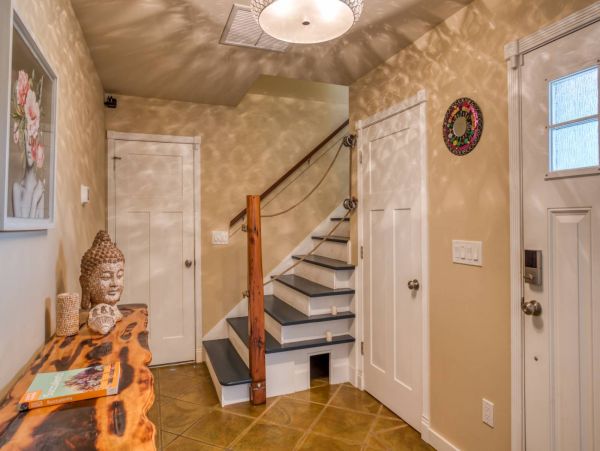 St. Augustine Home 1028070