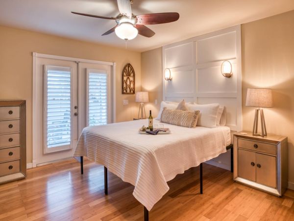 St. Augustine Home 1028070