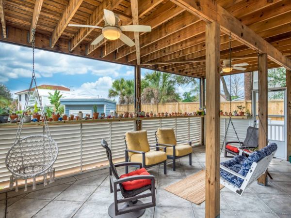 St. Augustine Home 1028070