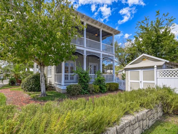 St. Augustine Home 1028078