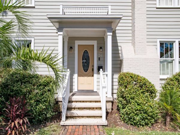 St. Augustine Home 1028078