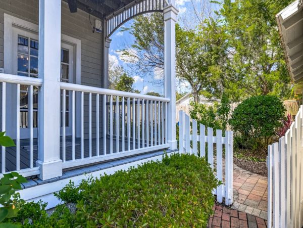 St. Augustine Home 1028078