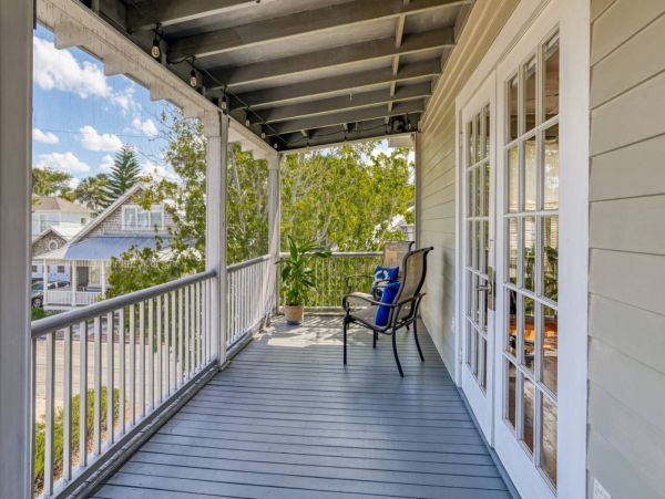 St. Augustine Home 1028078