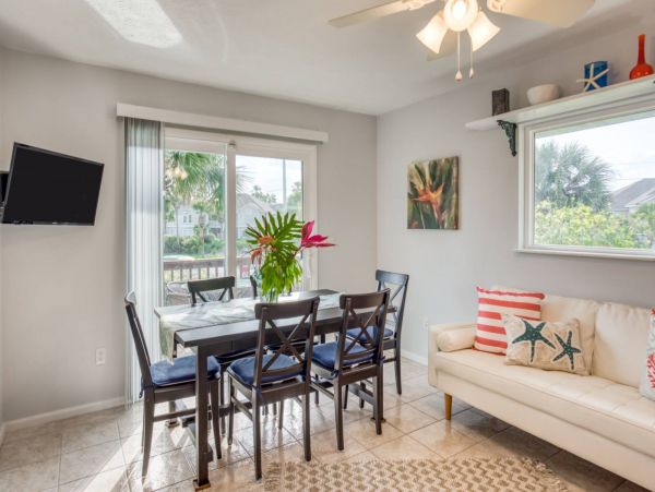 St. Augustine Home 1028080