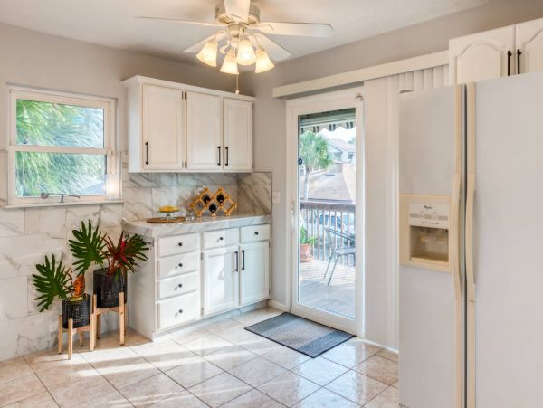 St. Augustine Home 1028080