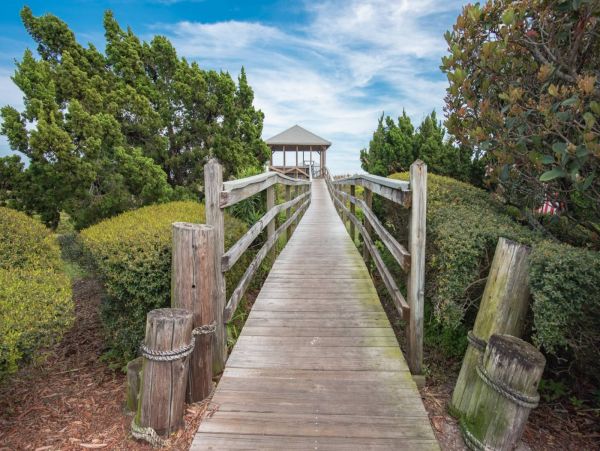 St. Augustine Home 1028080