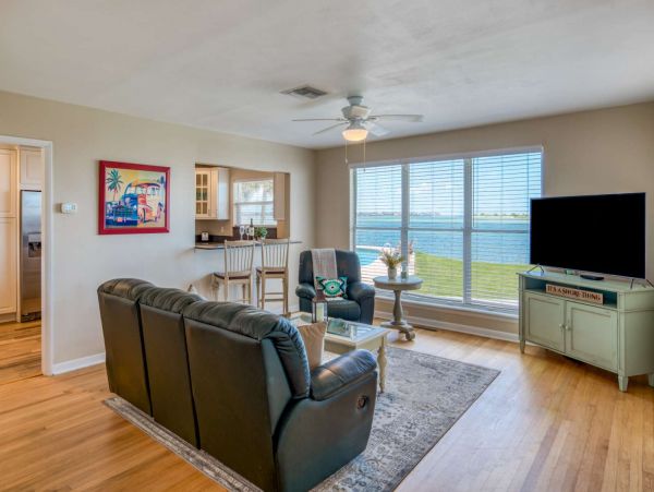 St. Augustine Home 1028081