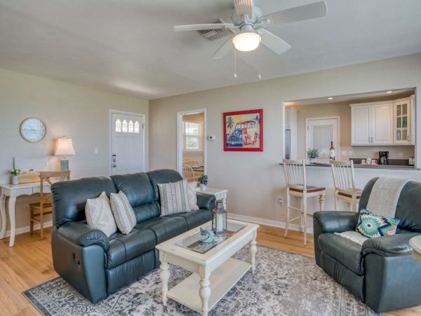 St. Augustine Home 1028081