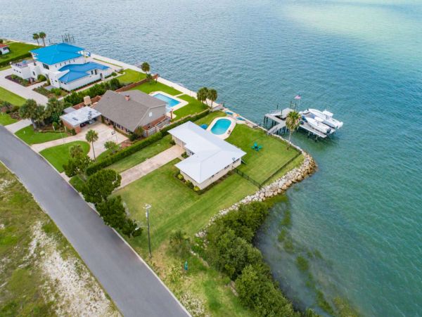 St. Augustine Home 1028081