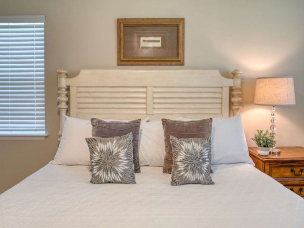 St. Augustine Home 1028081