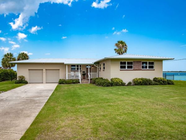 St. Augustine Home 1028081