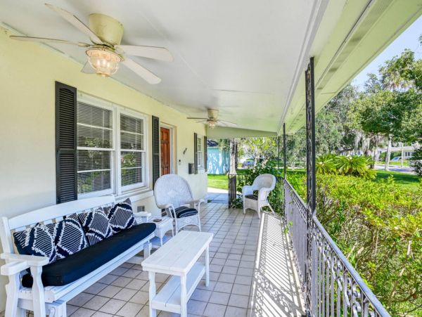St. Augustine Home 1028082
