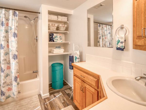 St. Augustine Home 1028083
