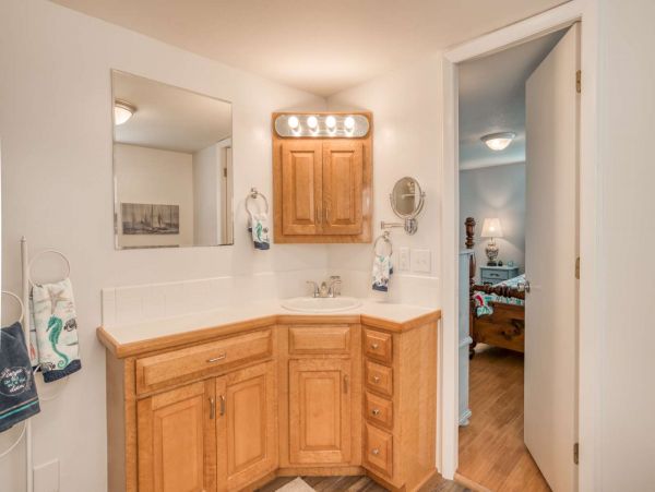 St. Augustine Home 1028083