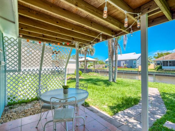 St. Augustine Home 1028083