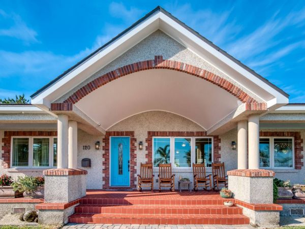 St. Augustine Four Bedroom Home with private Hot Tub