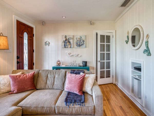 St. Augustine Four Bedroom Home with private Hot Tub