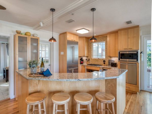 St. Augustine Four Bedroom Home with private Hot Tub