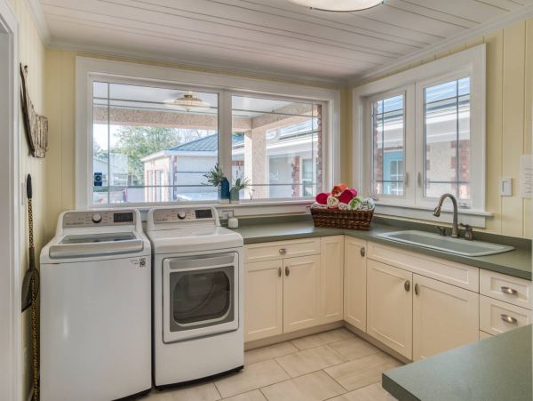 St. Augustine Four Bedroom Home with private Hot Tub